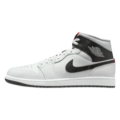 Air Jordan 1 Mid Basketball Sneakers i skinn