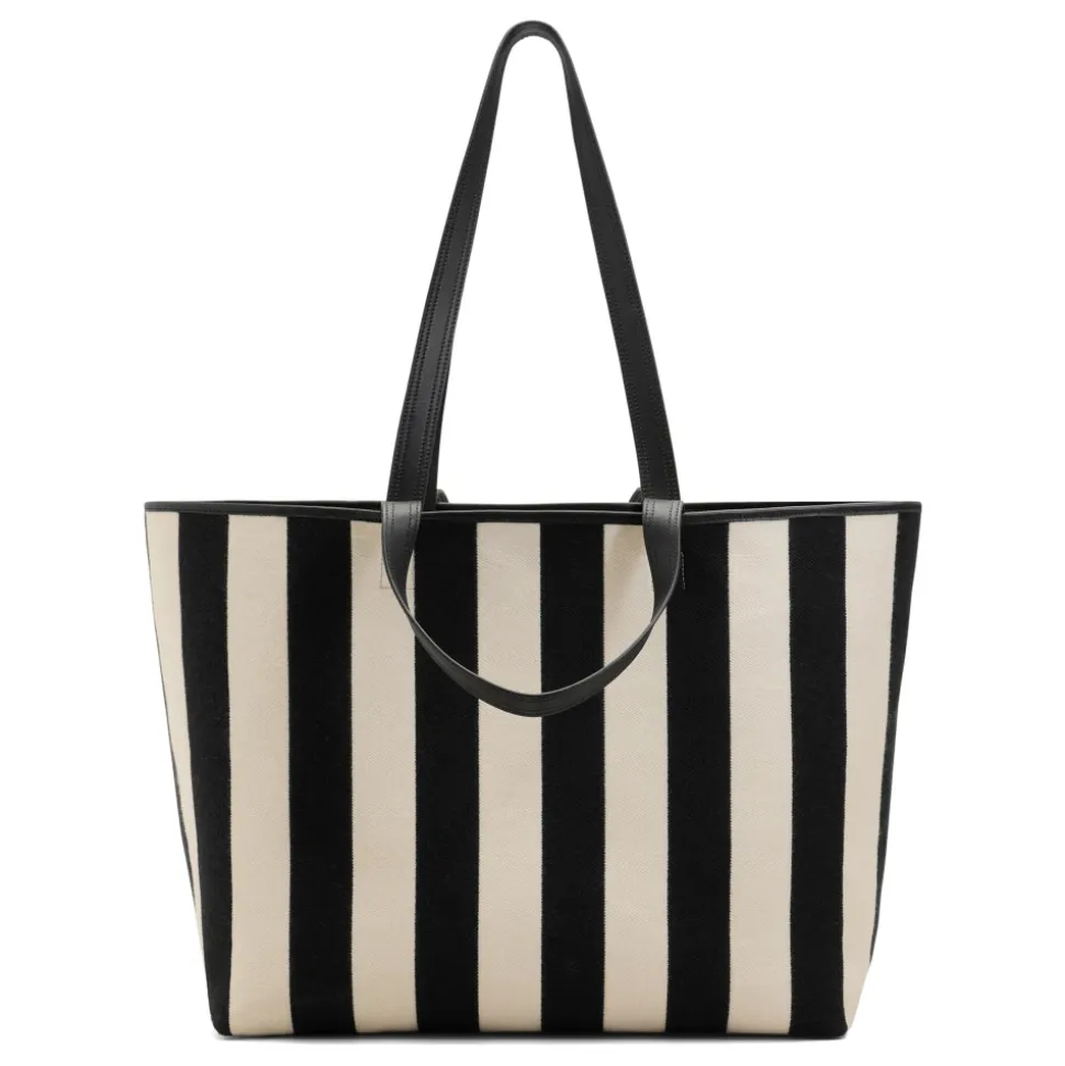 Ami de Coeur Shopping Bag