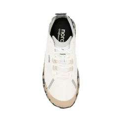 001A Sneakers