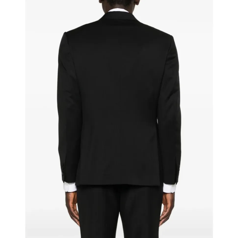 Blazer Smoking