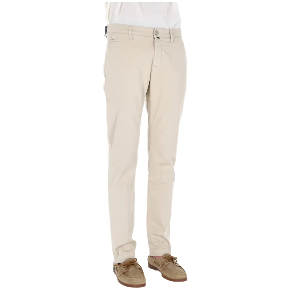 Bobby Chinos
