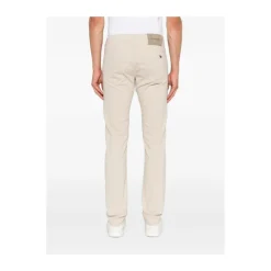 Bobby Chinos