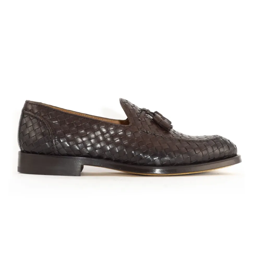 Brune skinnloafers med duskdetaljer