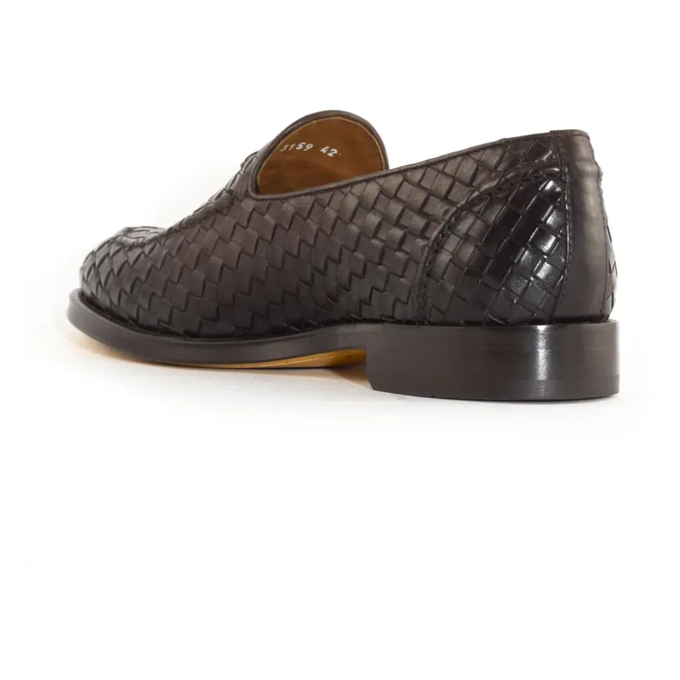 Brune skinnloafers med duskdetaljer