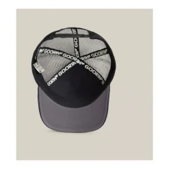 Caps