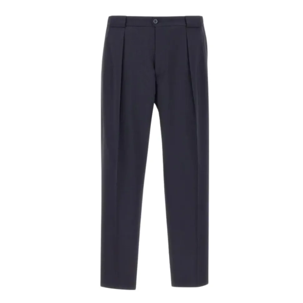 Chinos