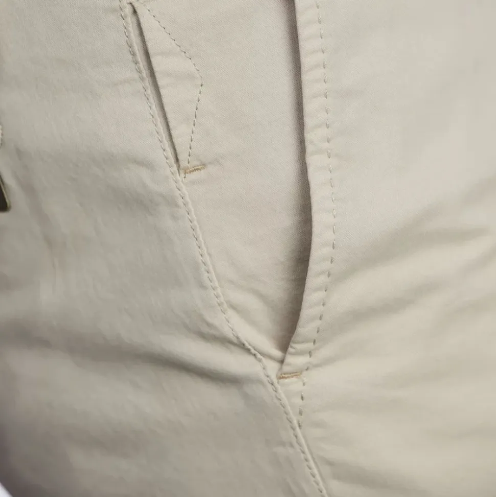 11504-16 Chinos