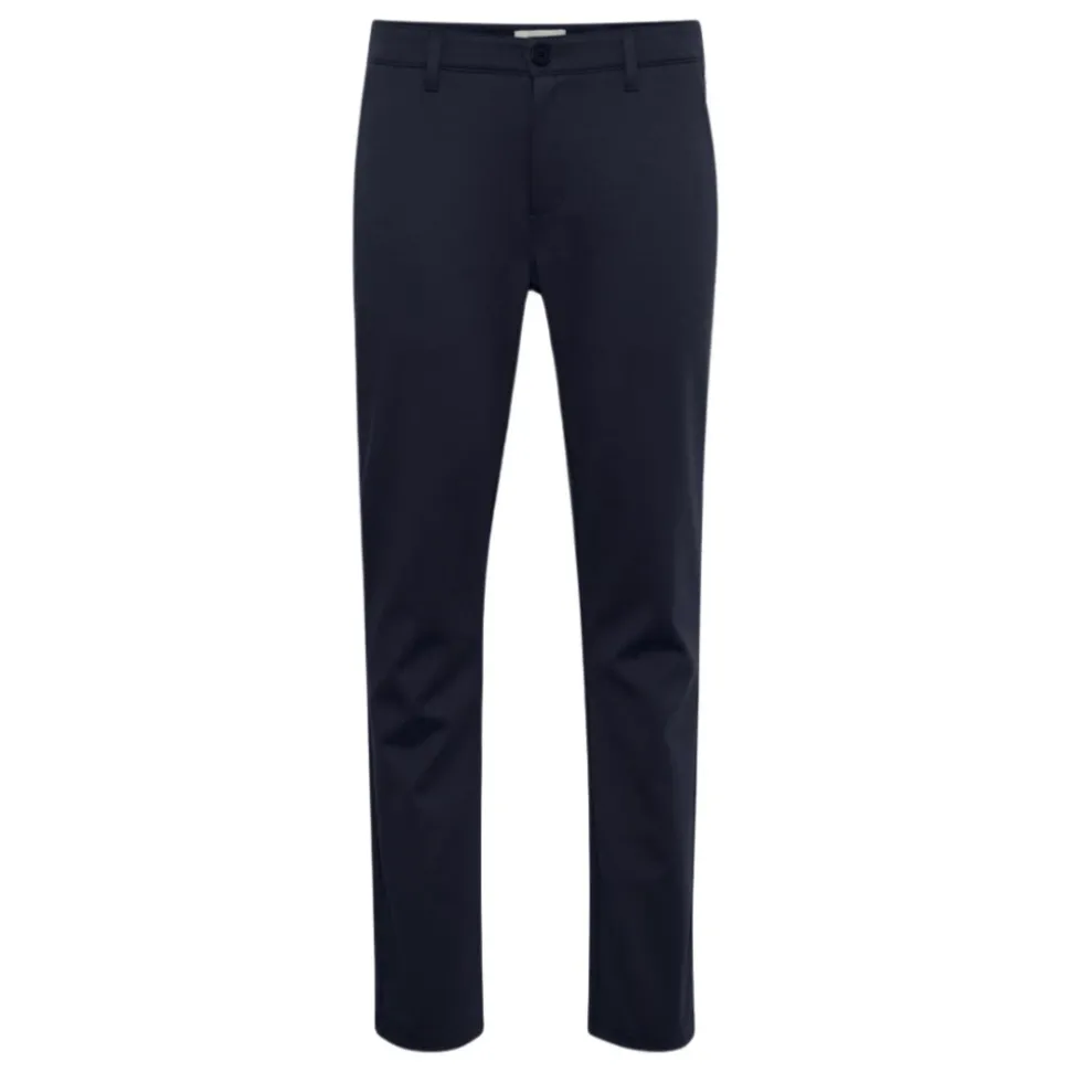 Chinos