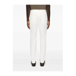 Chinos