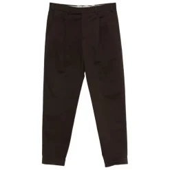 Chinos