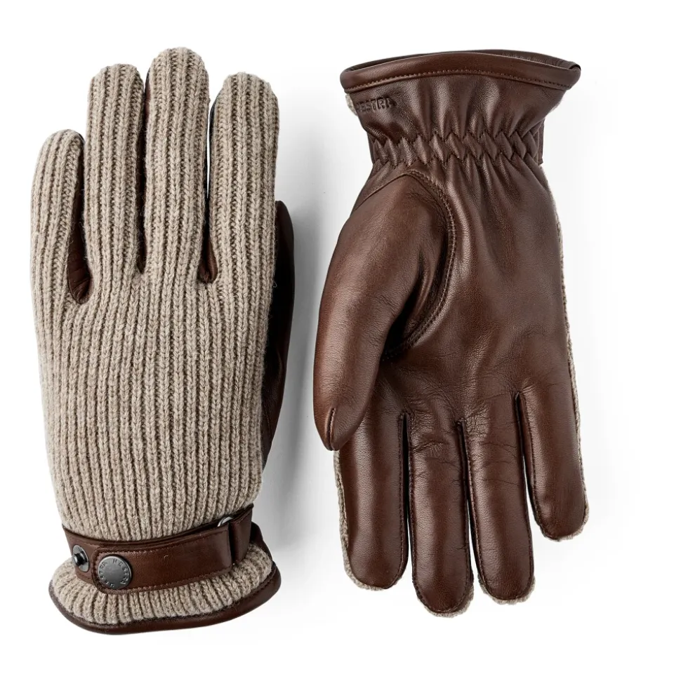 Christopher Glove