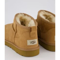 Classic Ultra Mini Boots Chestnut