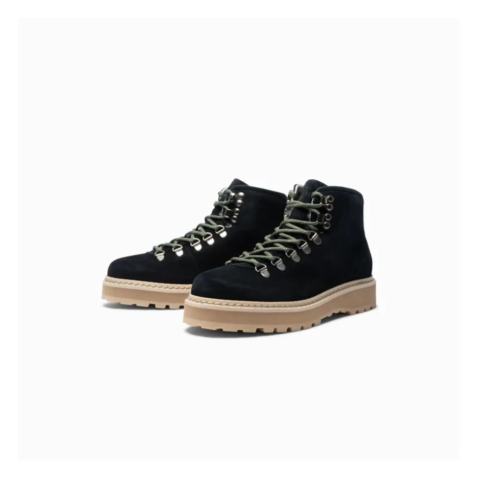 Core Suede Shoe