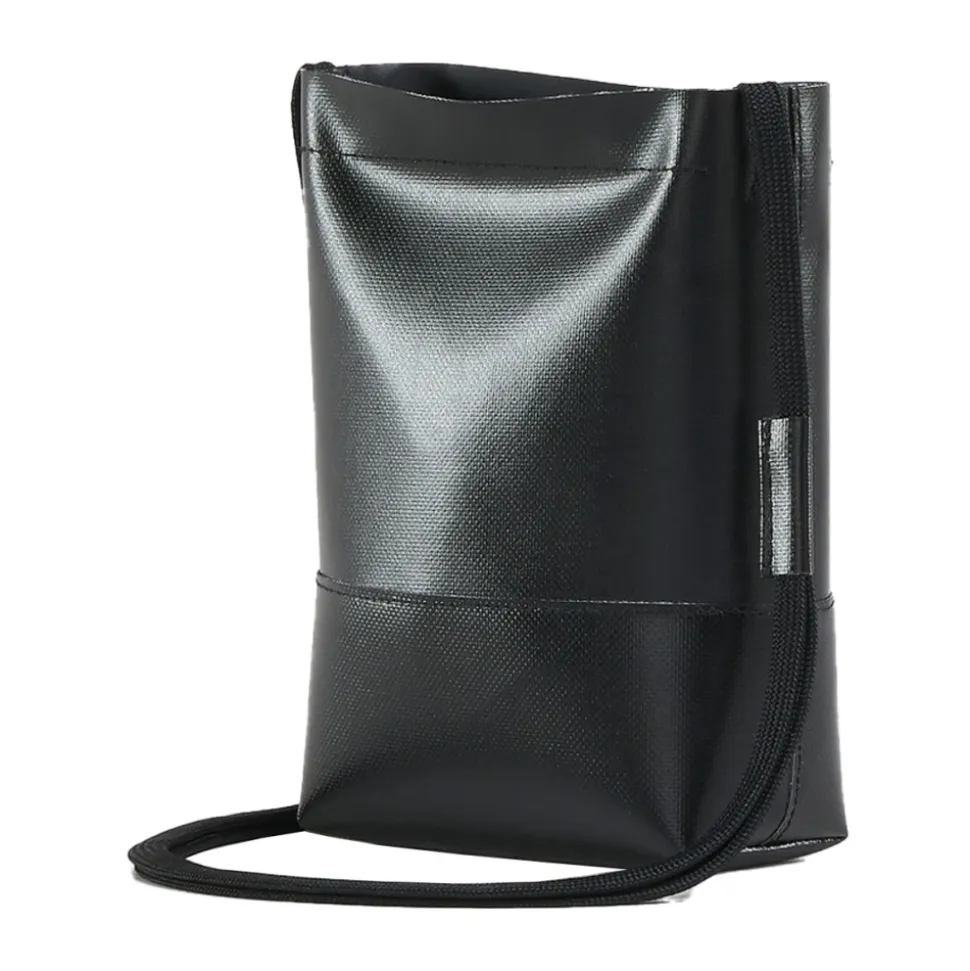 Crossbody-veske med skolissestropp