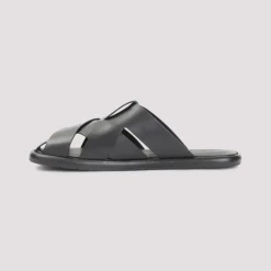 Cross-over sandaler i nappaskinn