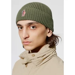 Day-Namic Beanie