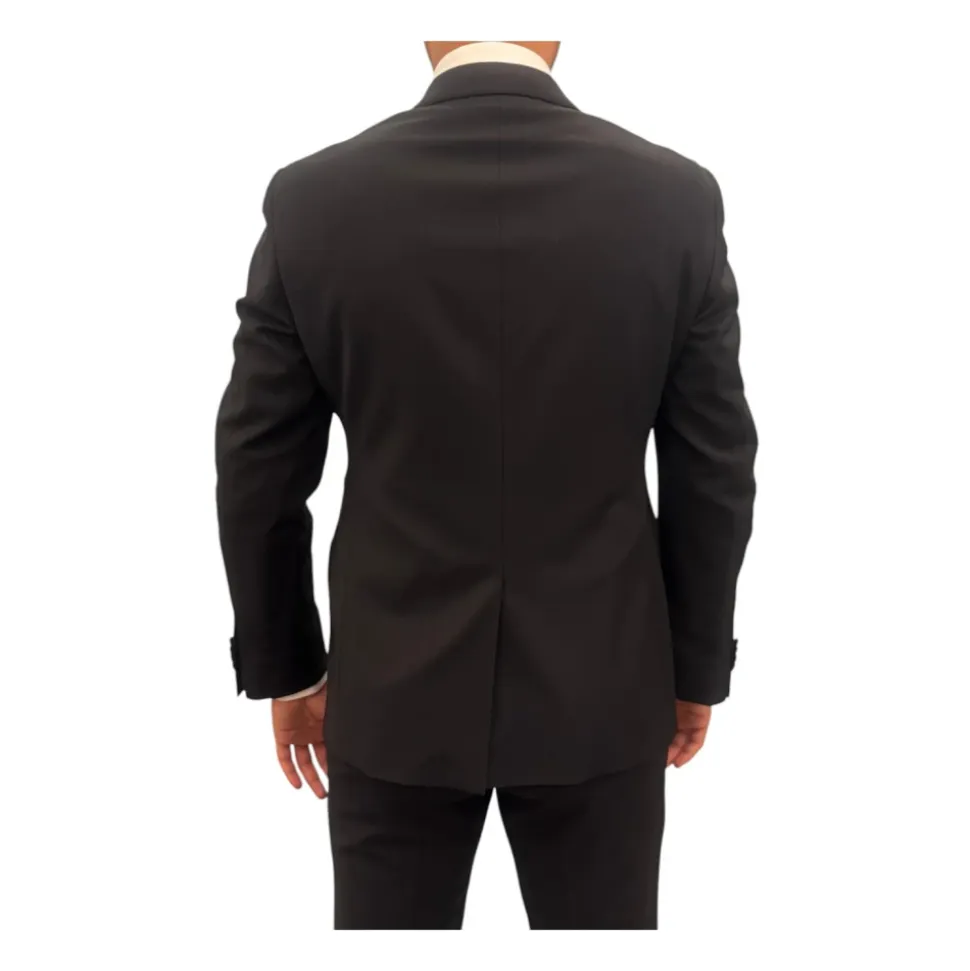 Elegant Smoking Suit