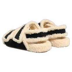 Faux-fur Slides