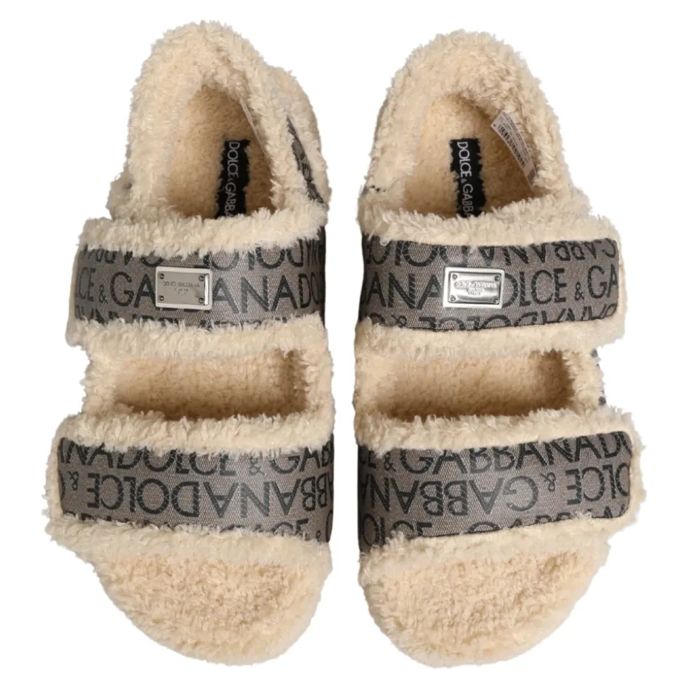 Flate sandaler