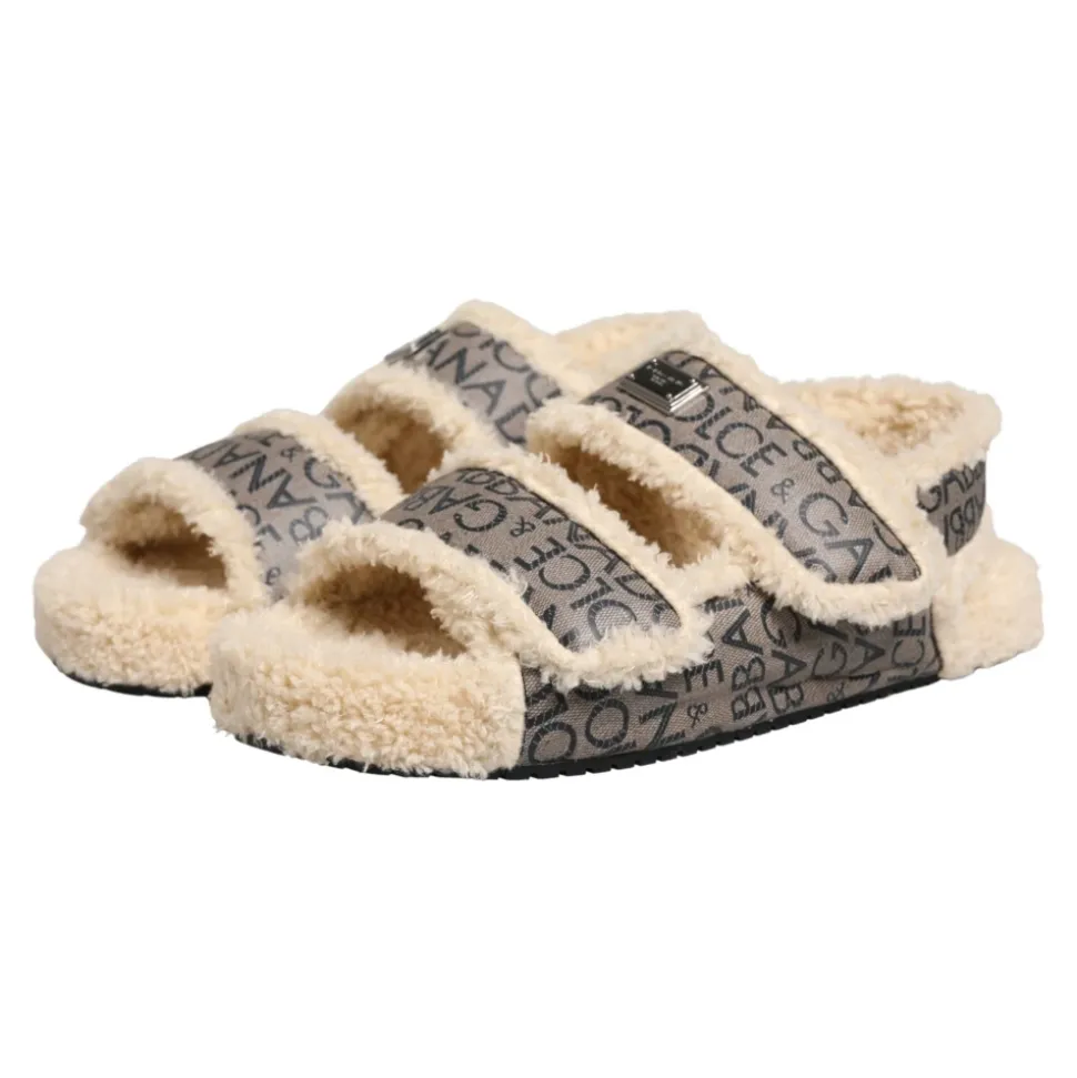 Flate sandaler