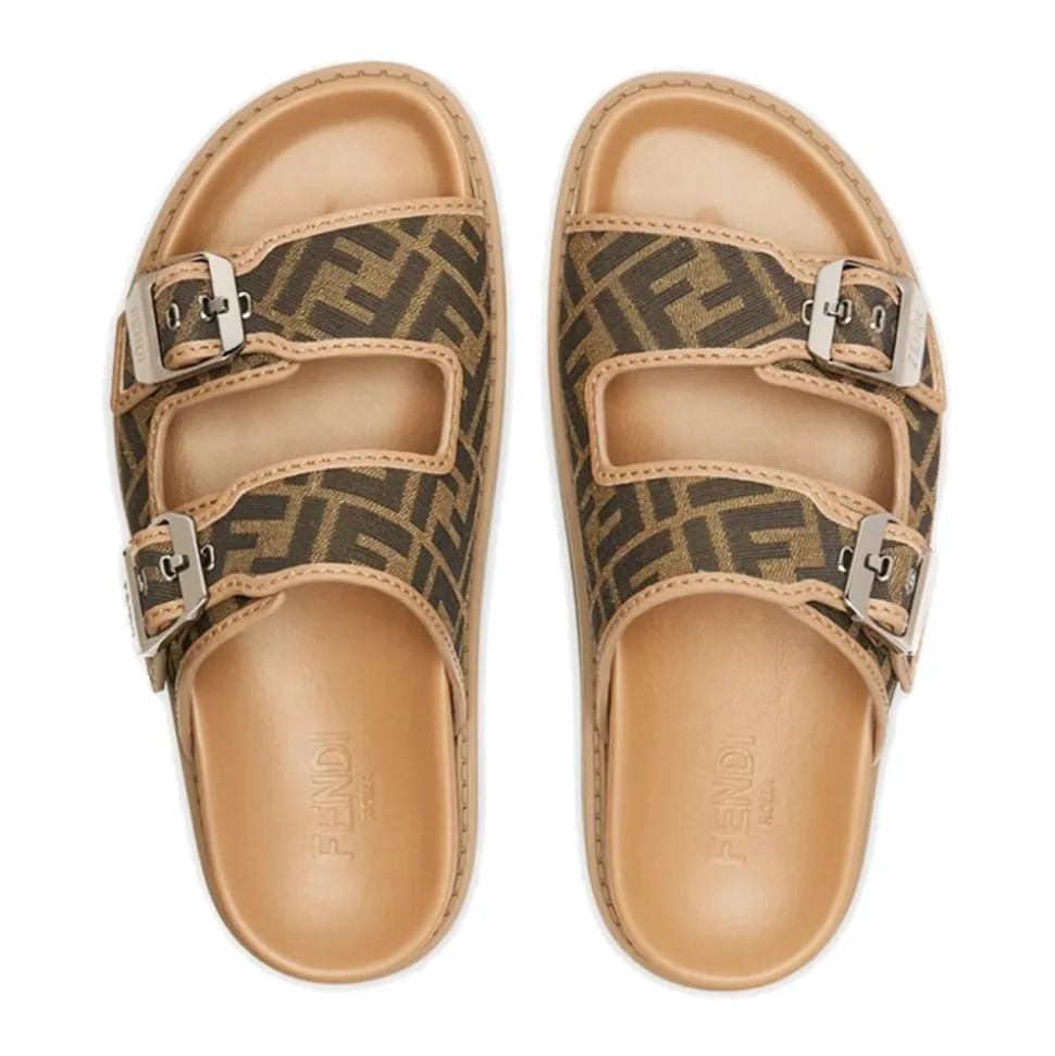Flate sandaler med FF jacquardmønster