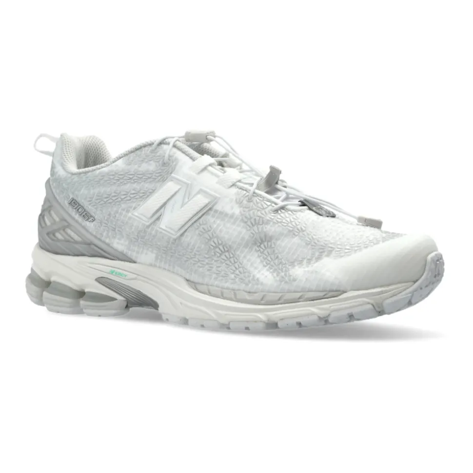 1906F Sneakers