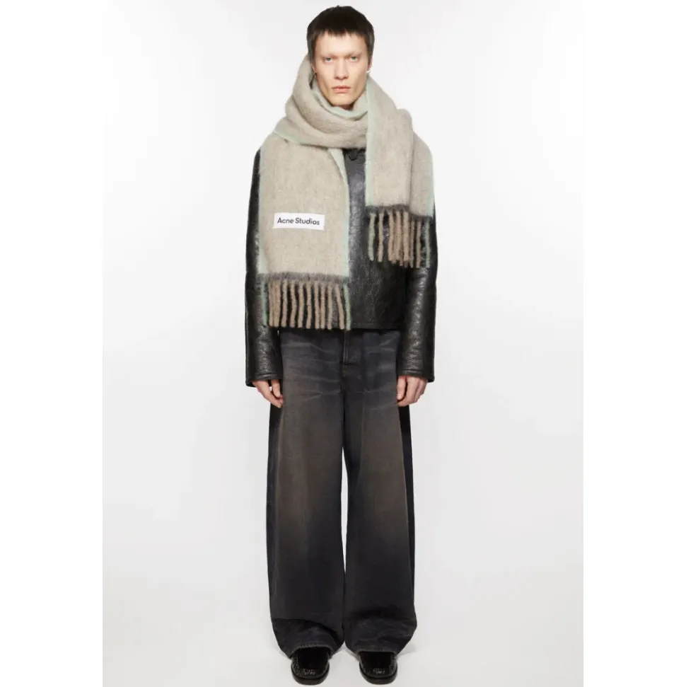 FW25 Fringe Scarf