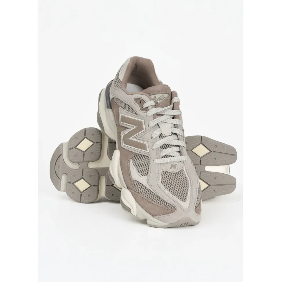 Innovative 9060 Marroni Sneakers