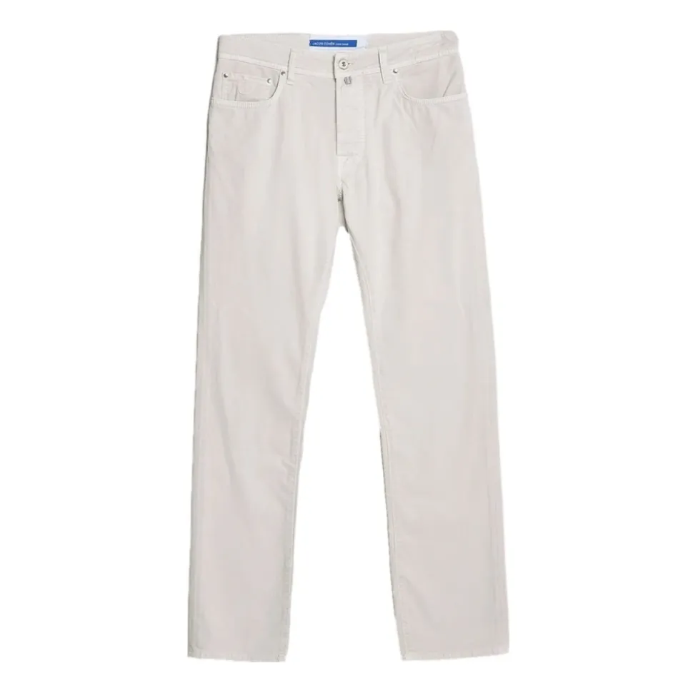 J688 Chinos