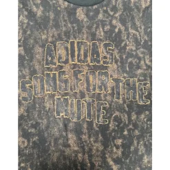 KC2741 T-Shirt