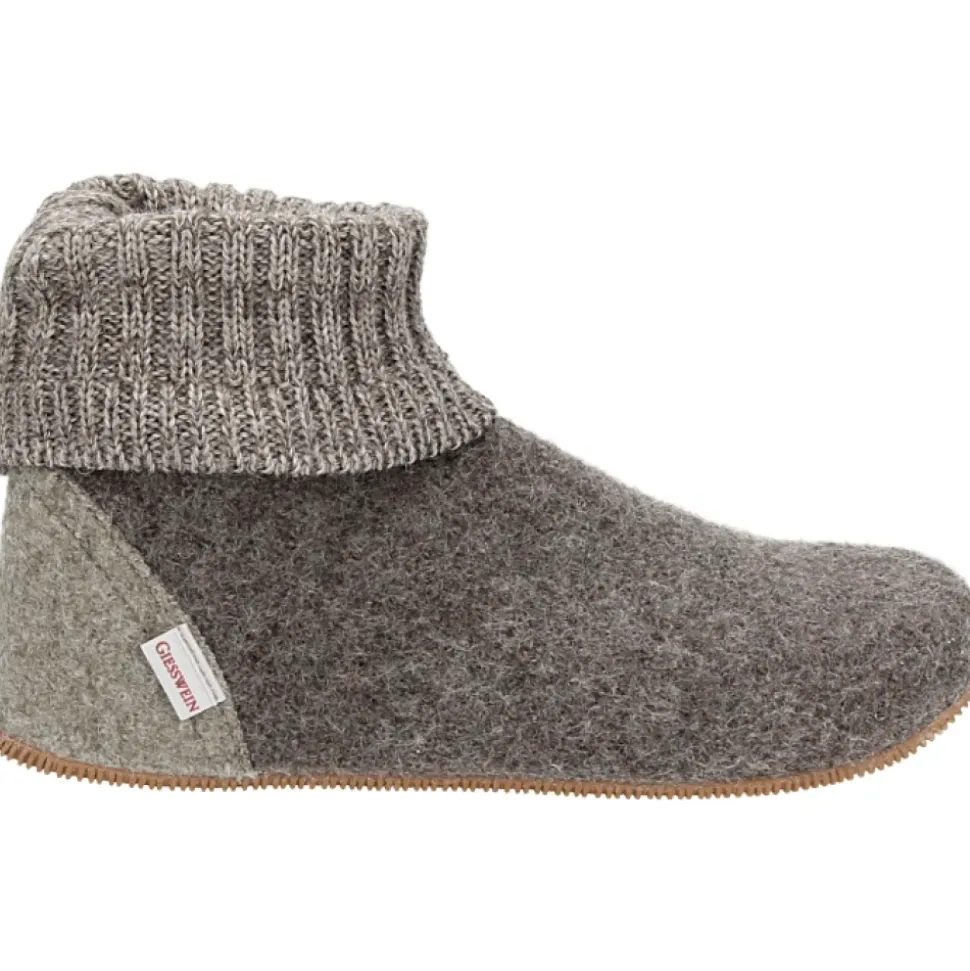 Koselige Lukkede Tøfler i Taupe