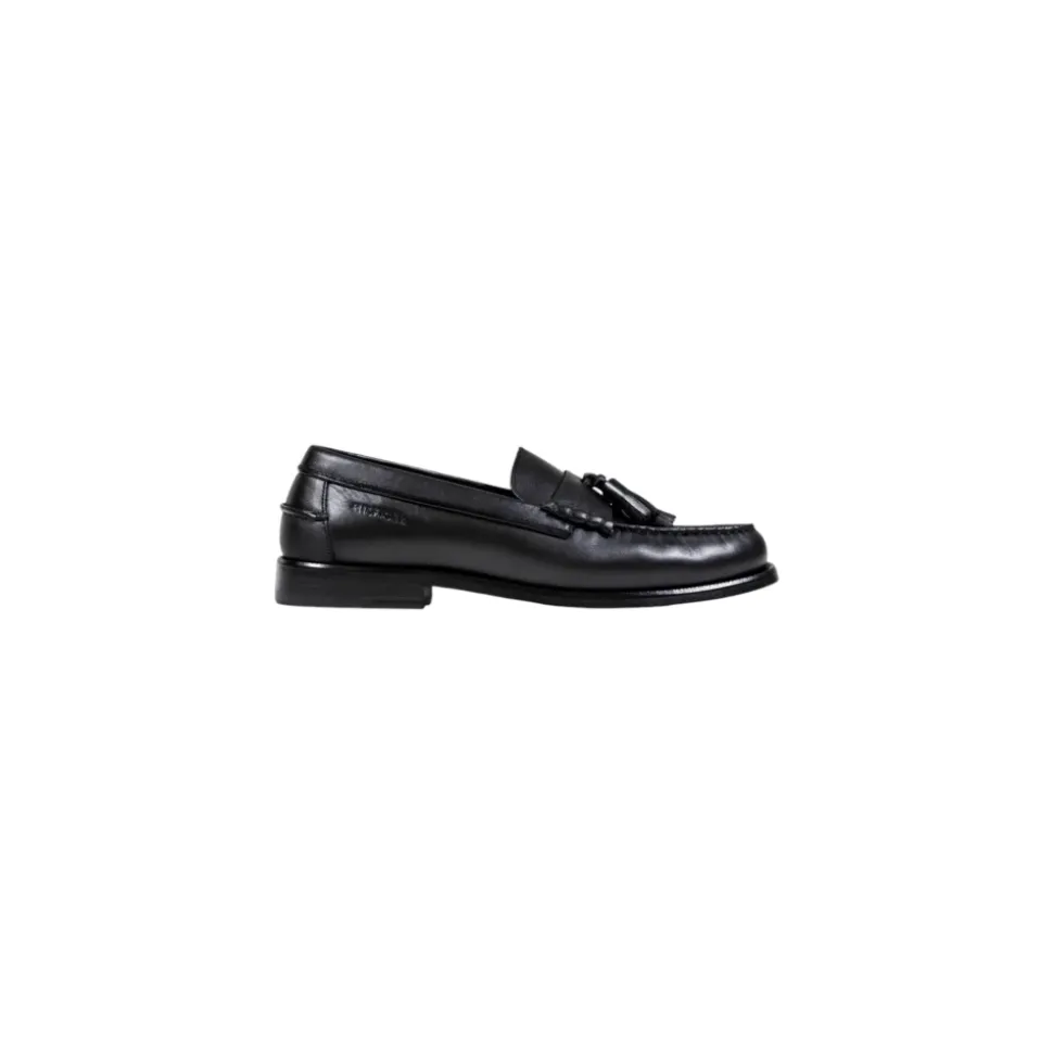 Leather Tassel Loafer