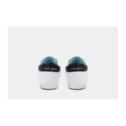 Low Top Sneakers med slitt design