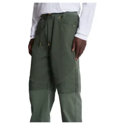 Løstsittende denim og jersey jeans
