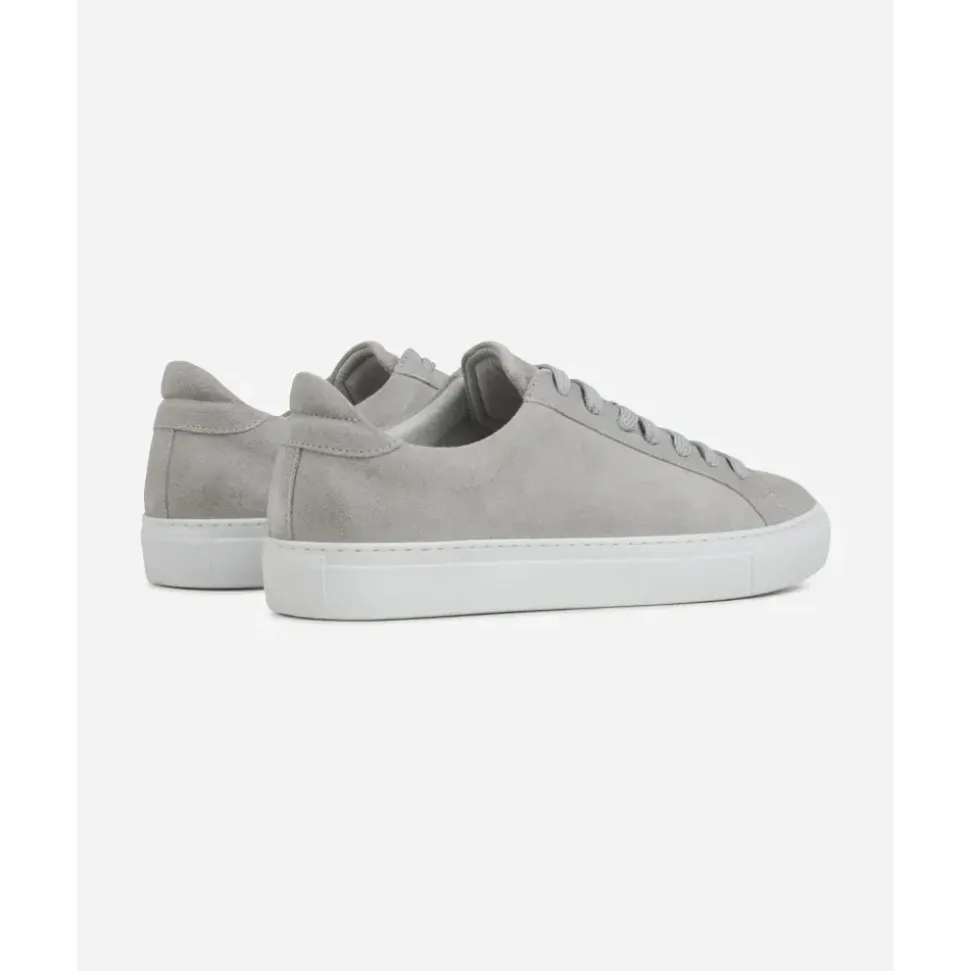 Lysegrå Semsket Sneakers