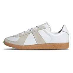 Minimalistiske Cloud White Skinn Sneakers