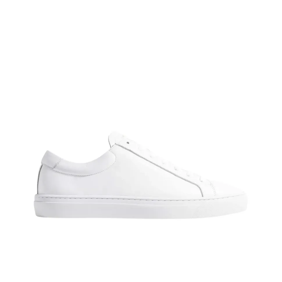 Minimalistisk Hvit Sneaker