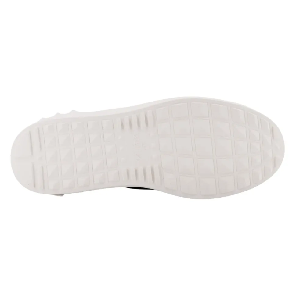 Open Sneaker