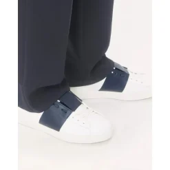 Open Sneaker