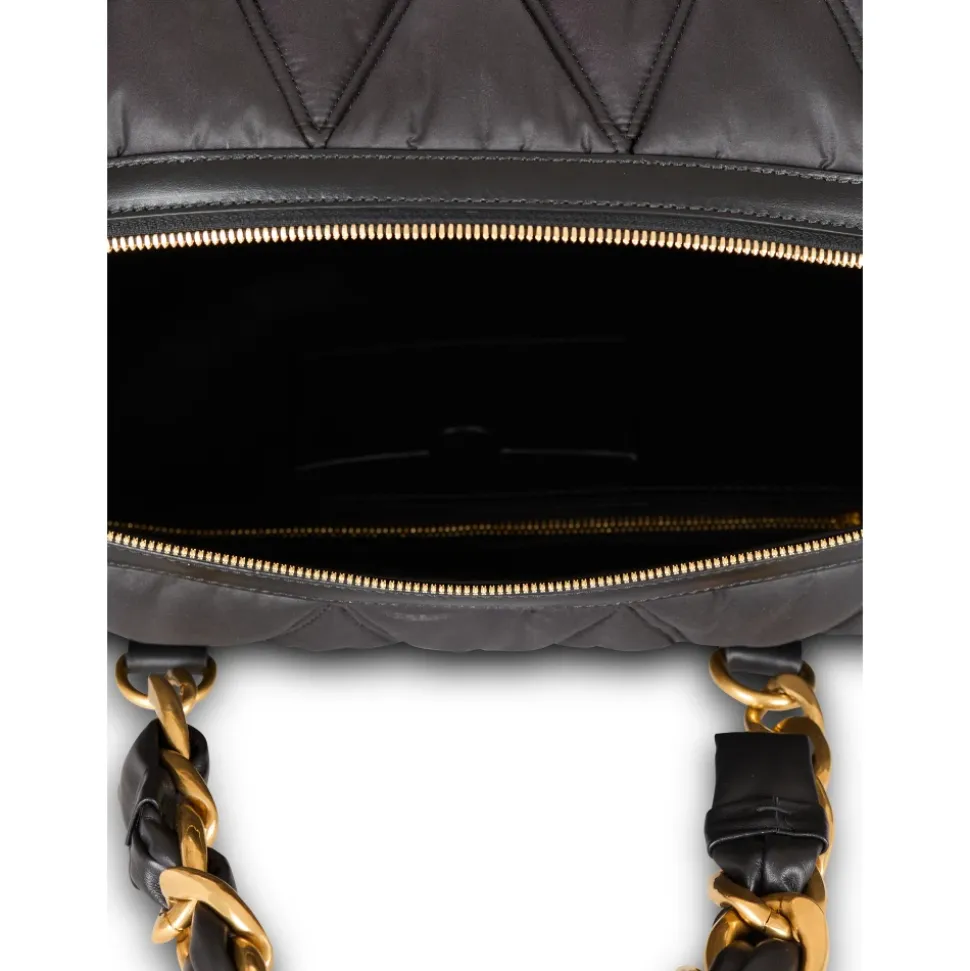 Quiltet nylon reiseveske med diamantmotiv