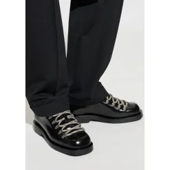 Reeves Lace Up