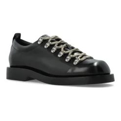 Reeves Lace Up