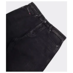 Regular Fit Svarte Jeans 2024