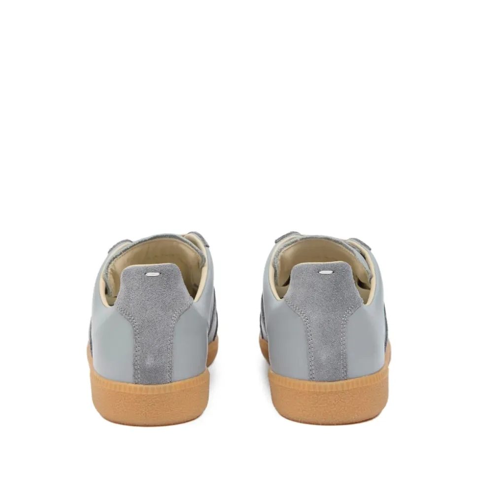 Replica Sneakers