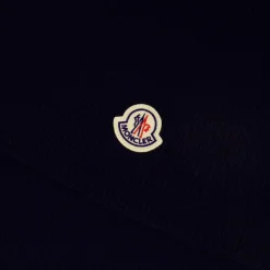 Ribbestrikket logoskjerf