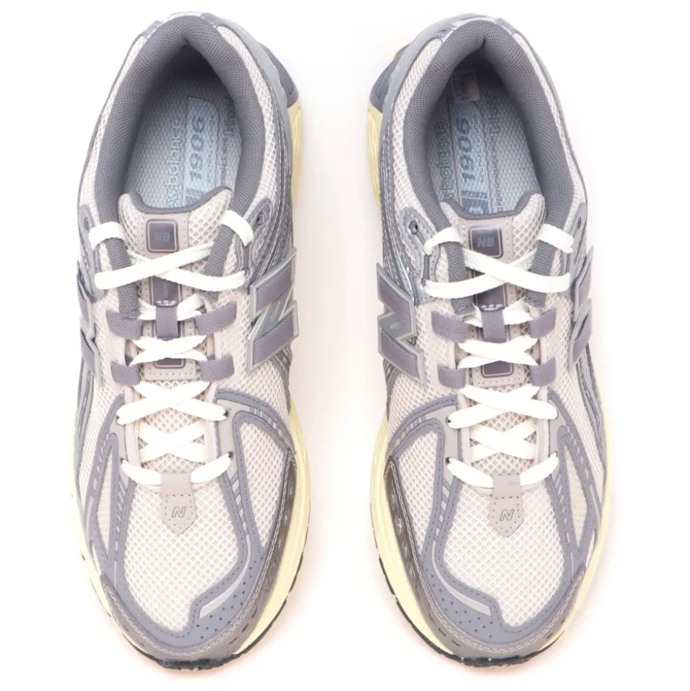 1906R Sneaker