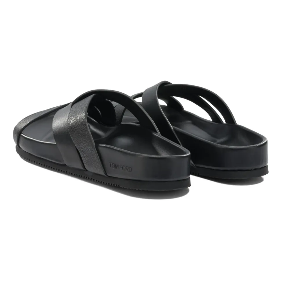 Sandaler i skinn