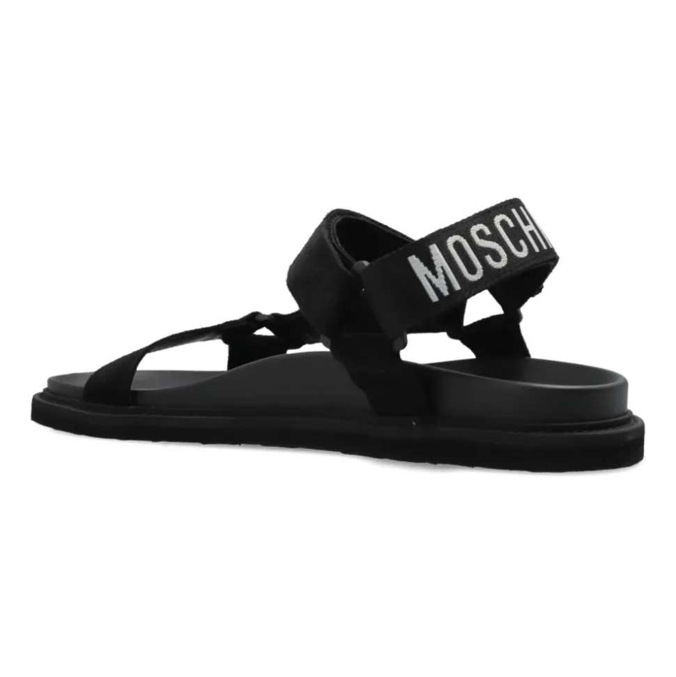 Sandal Med Logo