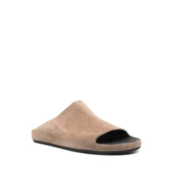 Semskede sandaler med gummisåle