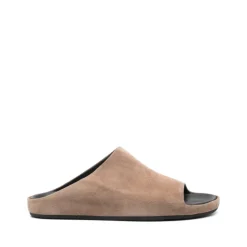 Semskede sandaler med gummisåle